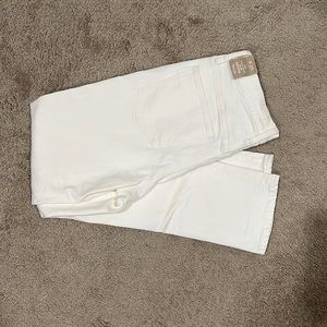 Madewell white high-rise boyfriend jeans size 25. Brand new